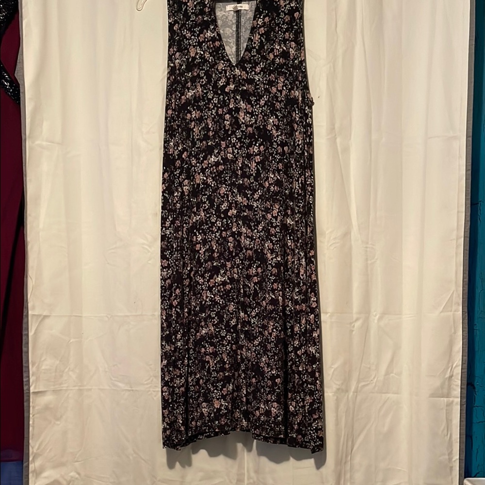 Floral Sleeveless Dress - Black and Pink